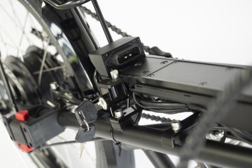 Speedy Versatio F Handbike: Akkuschloss mit Schlüssel