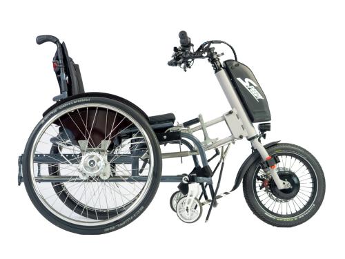 Elektrisches Rollstuhlzuggerät Speedy VOLTIS mit Rollstuhl